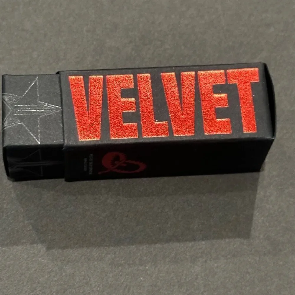 Jeffree Star *NEW* lipstick “BEST HAIR” Velvet Trap full size